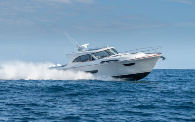 Inside Hull #001 of the ECLIPSE 505 Shadow Series